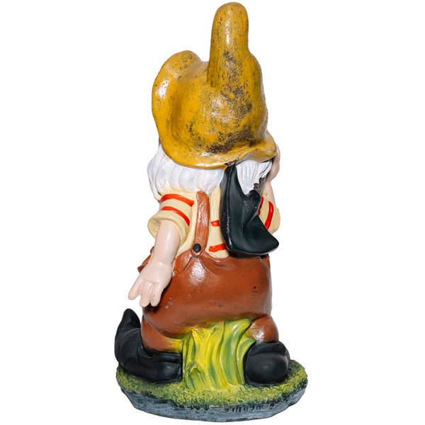 Фигура Гном с лопатой в руке 11021-2 Фигура Гном с лопатой в руке 11021-2